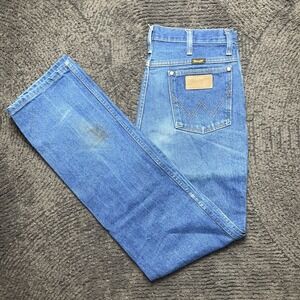 Wrangler Mens Jeans 32x34 Blue Denim Straight Leg Medium Wash USA Made